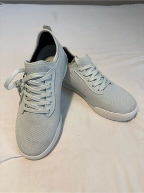 Vessi Women’s Lightweight Sneakers - Light Blue Size 9